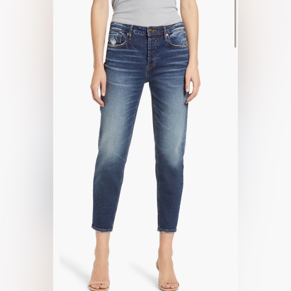 Vigoss Frankie Distressed High Waist Crop Slim Straight Jeans